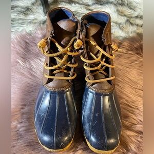 SPERRY duck boots size 6